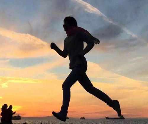 每天堅持跑步給我們的身體哪些方面的影響